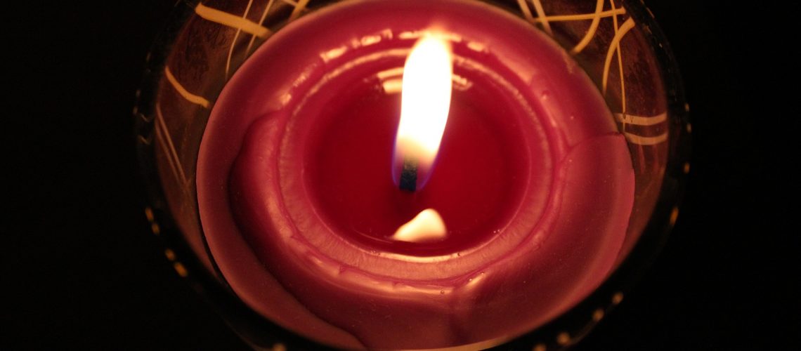 candle-2909390_1920